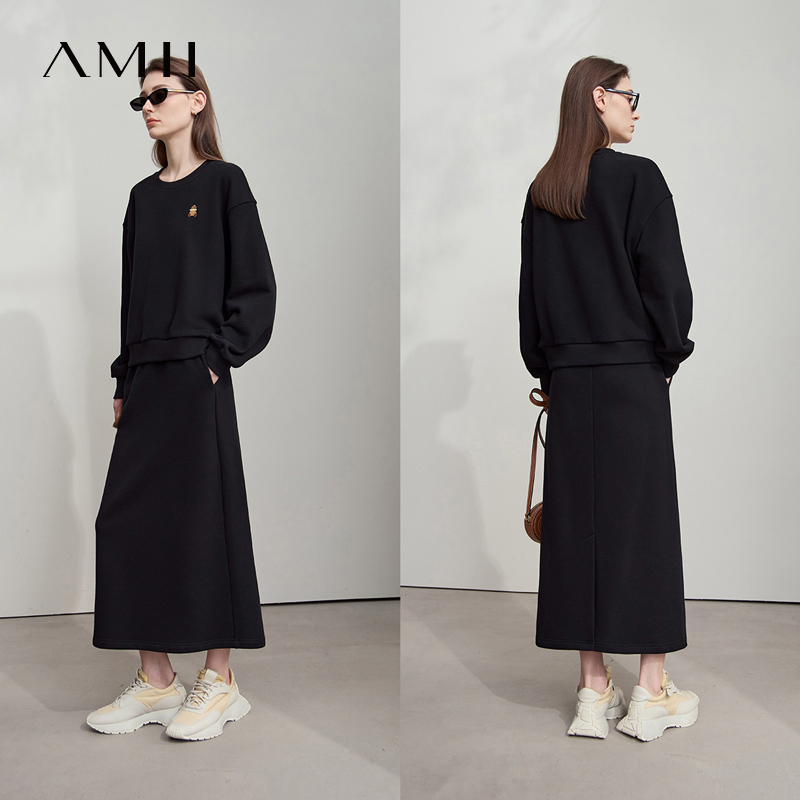 AMII Minimalist Woman Sets Two - огляд і ціна Embroidery Skirt