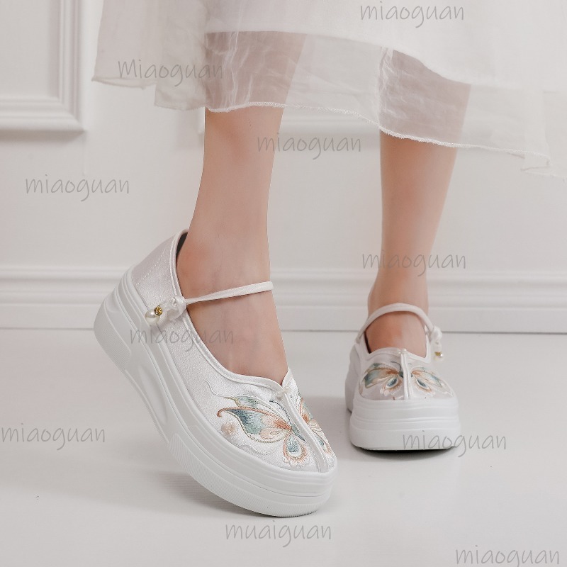 Women's Chinese Style Embroide - огляд і ціна Embroidery Shoes