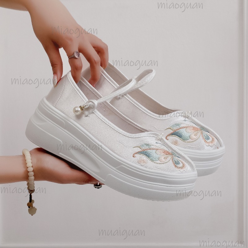 Women's Chinese Style Embroide - огляд і ціна Embroidery Shoes