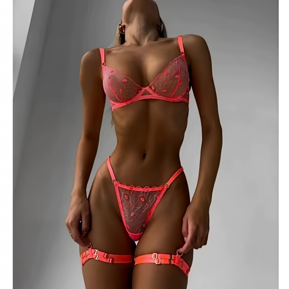 Orange Lip Embroidery Sexy Lin - огляд і ціна Embroidery Lips