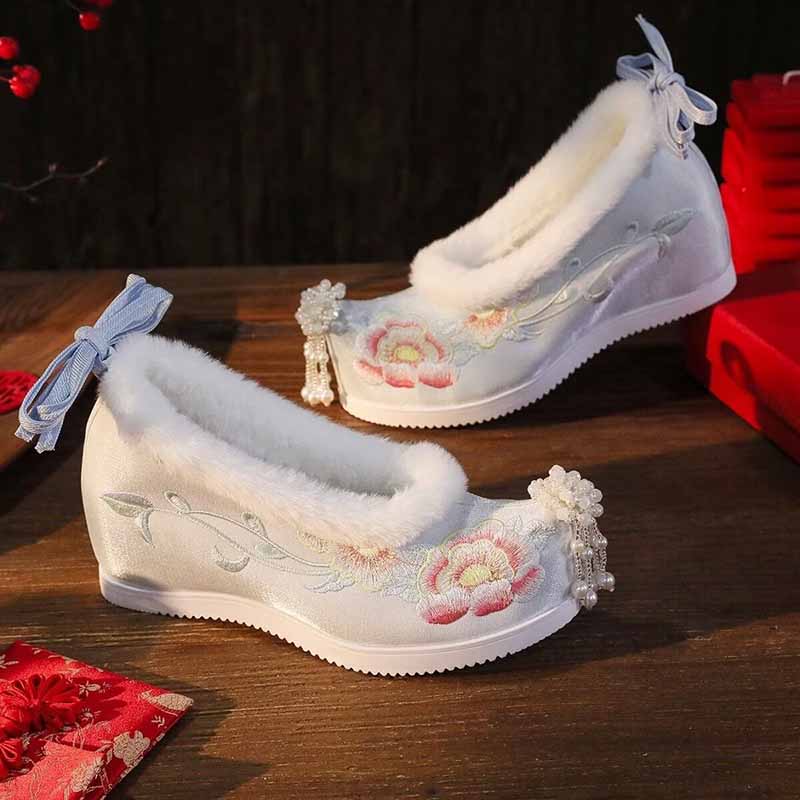Women`s Plus Size 41# Hanfu Em - огляд і ціна Embroidery Shoes