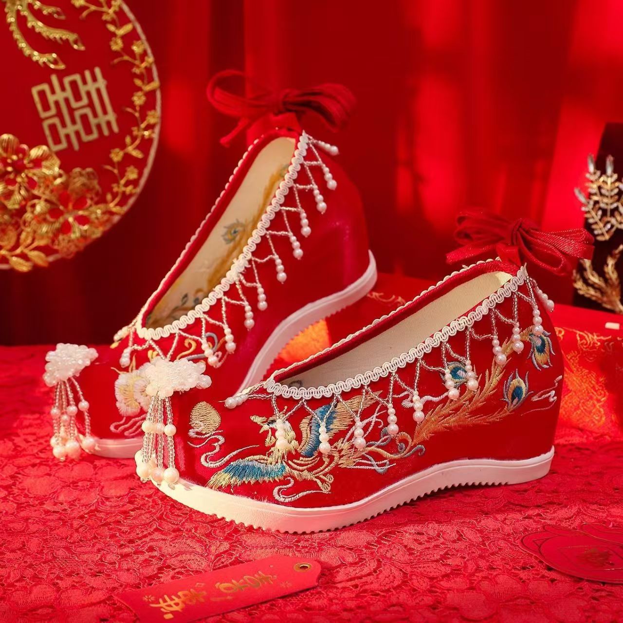 Women New Red Embroidered Wedd - огляд і ціна Embroidery Shoes