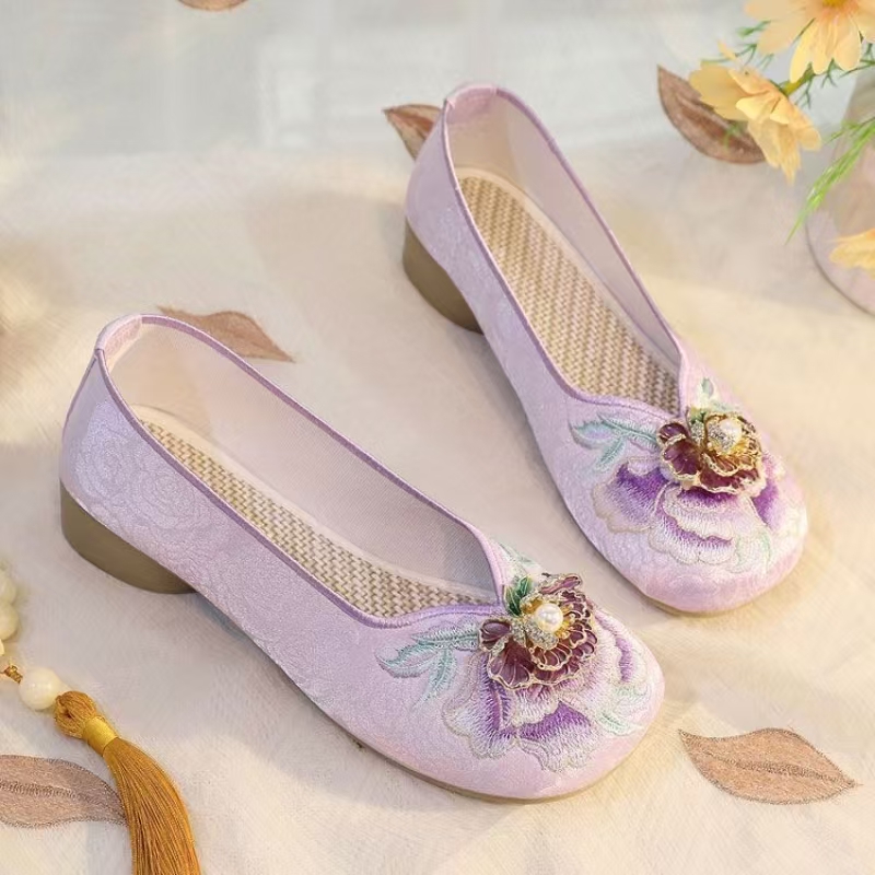 Woman Low Heel Embroidered Clo - огляд і ціна Embroidery Shoes