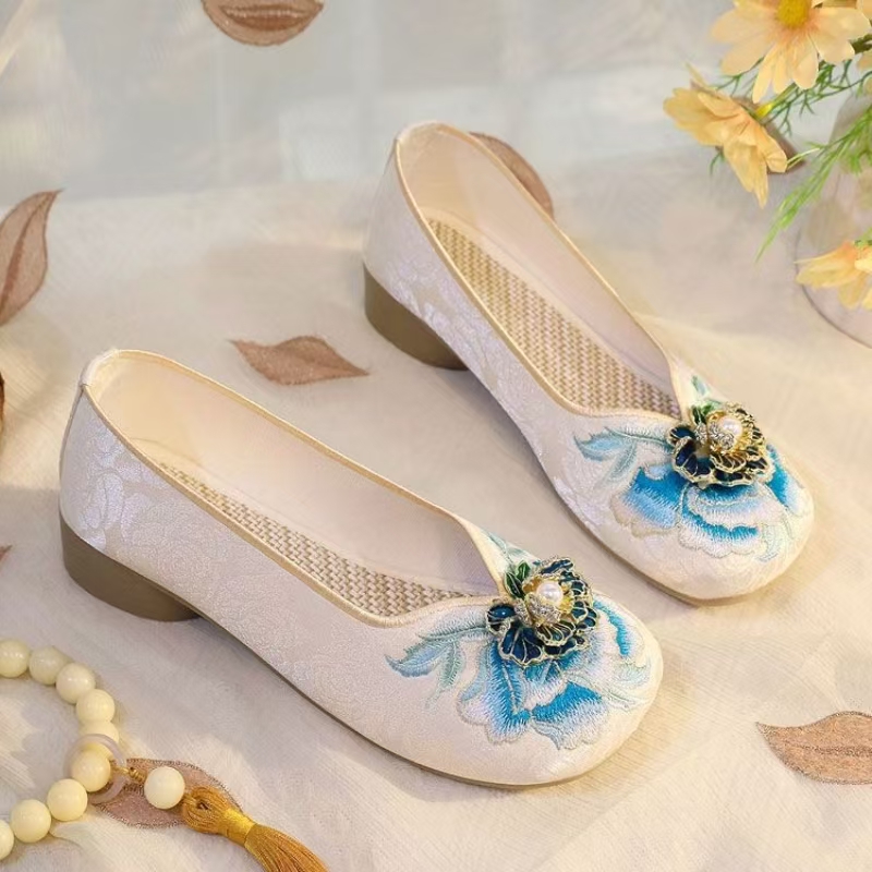 Woman Low Heel Embroidered Clo - огляд і ціна Embroidery Shoes