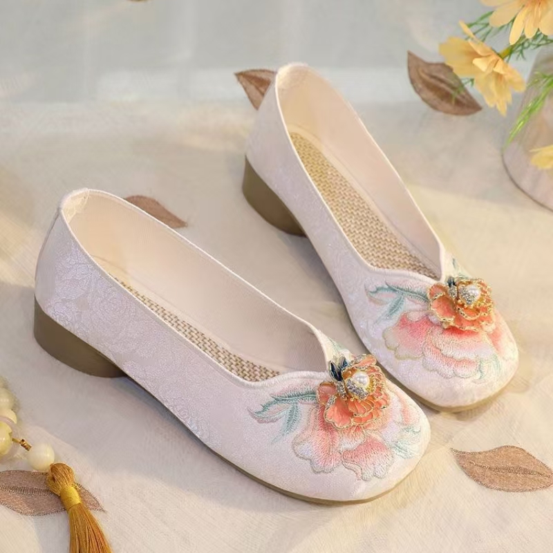 Woman Low Heel Embroidered Clo - огляд і ціна Embroidery Shoes